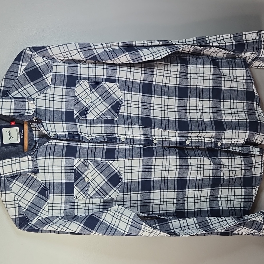 Cactus Men's Size Large Plaid Western Style Snap Pearl Cover Closure Shirt